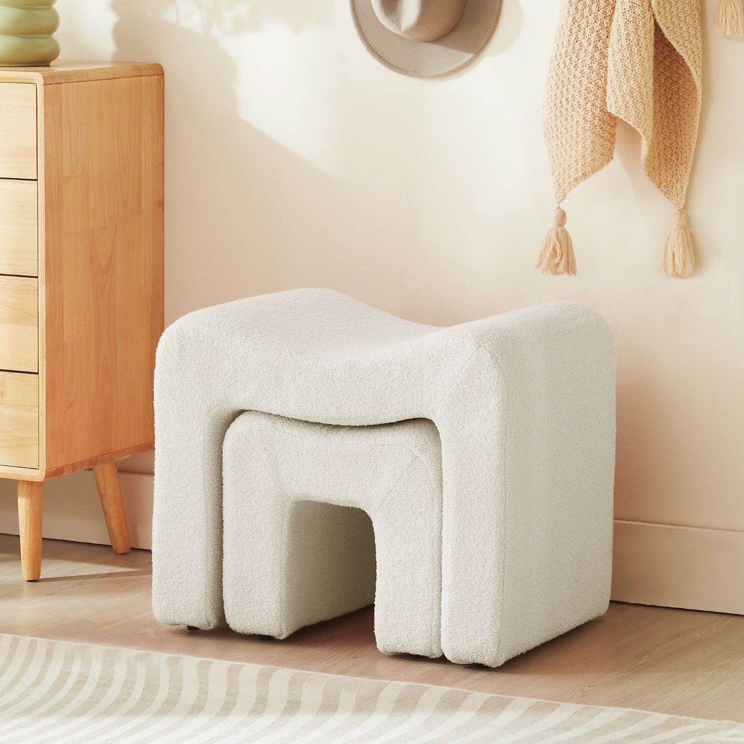 Ottoman Set of 1-2 Vanity Stool Chair Seating Backless Modern Foot Rest Teddy Velvet Small Footstool Ottoman for Makeup Room Living Room Bedroom Entryway